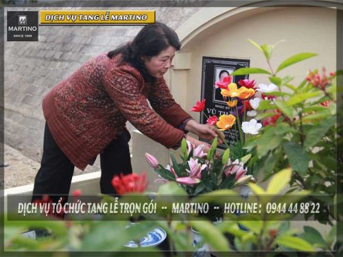 Xem tuổi bốc mộ cho bố mẹ