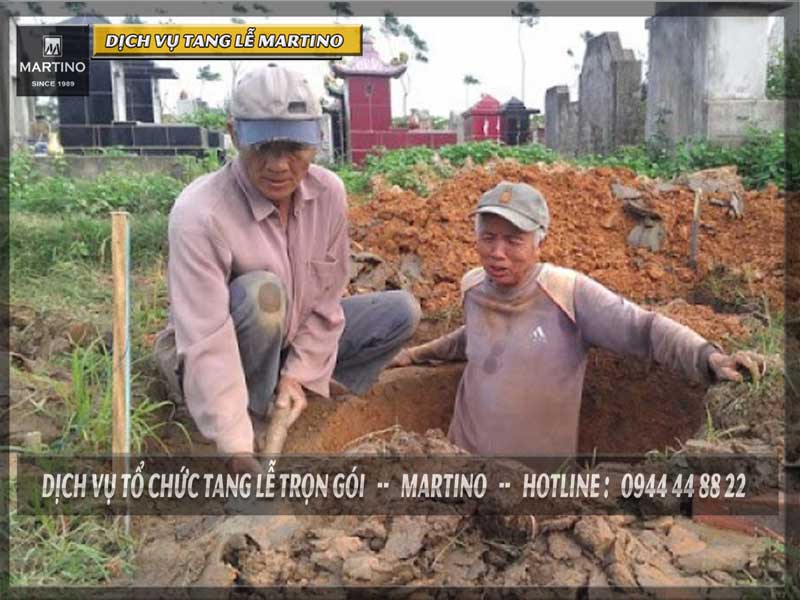 XEM TUỔI AI ĐỂ VIỆC BỐC MỘ HỢP TUỔI