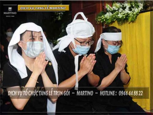 Đi đám ma mặc gì phù hợp nhất?