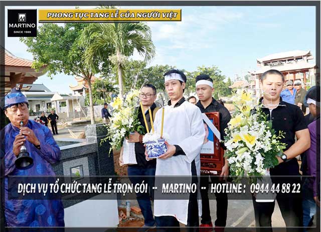 Ý nghĩa của việc đeo khăn tang