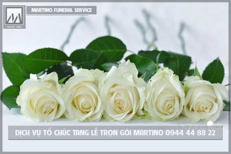 Ý nghĩa của hoa trắng trong tang lễ