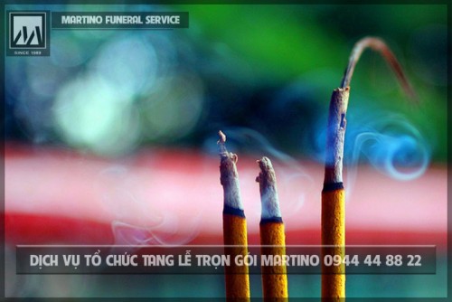 Ý nghĩa của việc thắp 3 cây nhang trong một bát hương