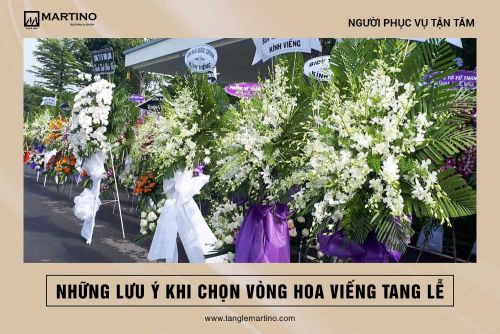 Lưu ý gì khi chọn vòng hoa viếng tang lễ?